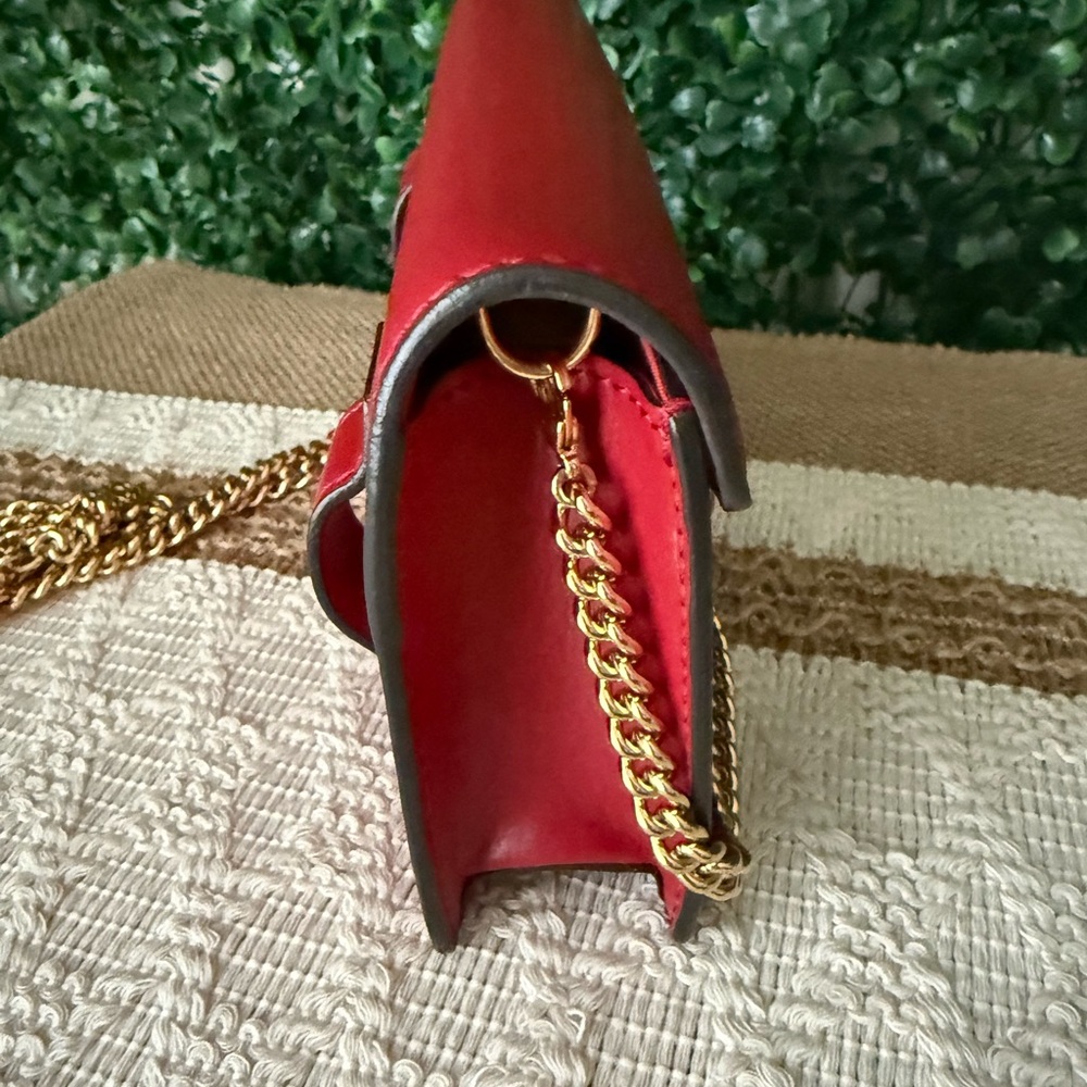 Fendi Leather Red F Crossbody Bag/ Belt Bag - Picture 6 of 9